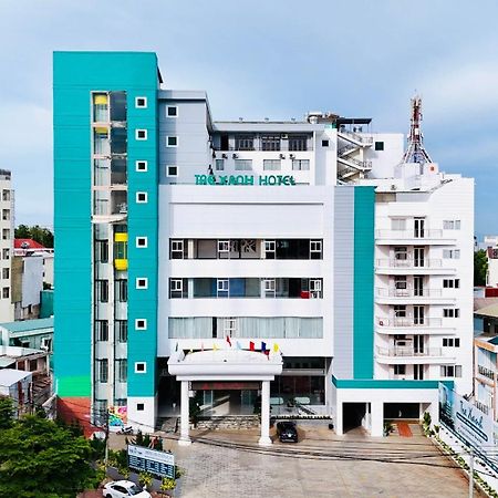 Tre Xanh Hotel Плейку Экстерьер фото