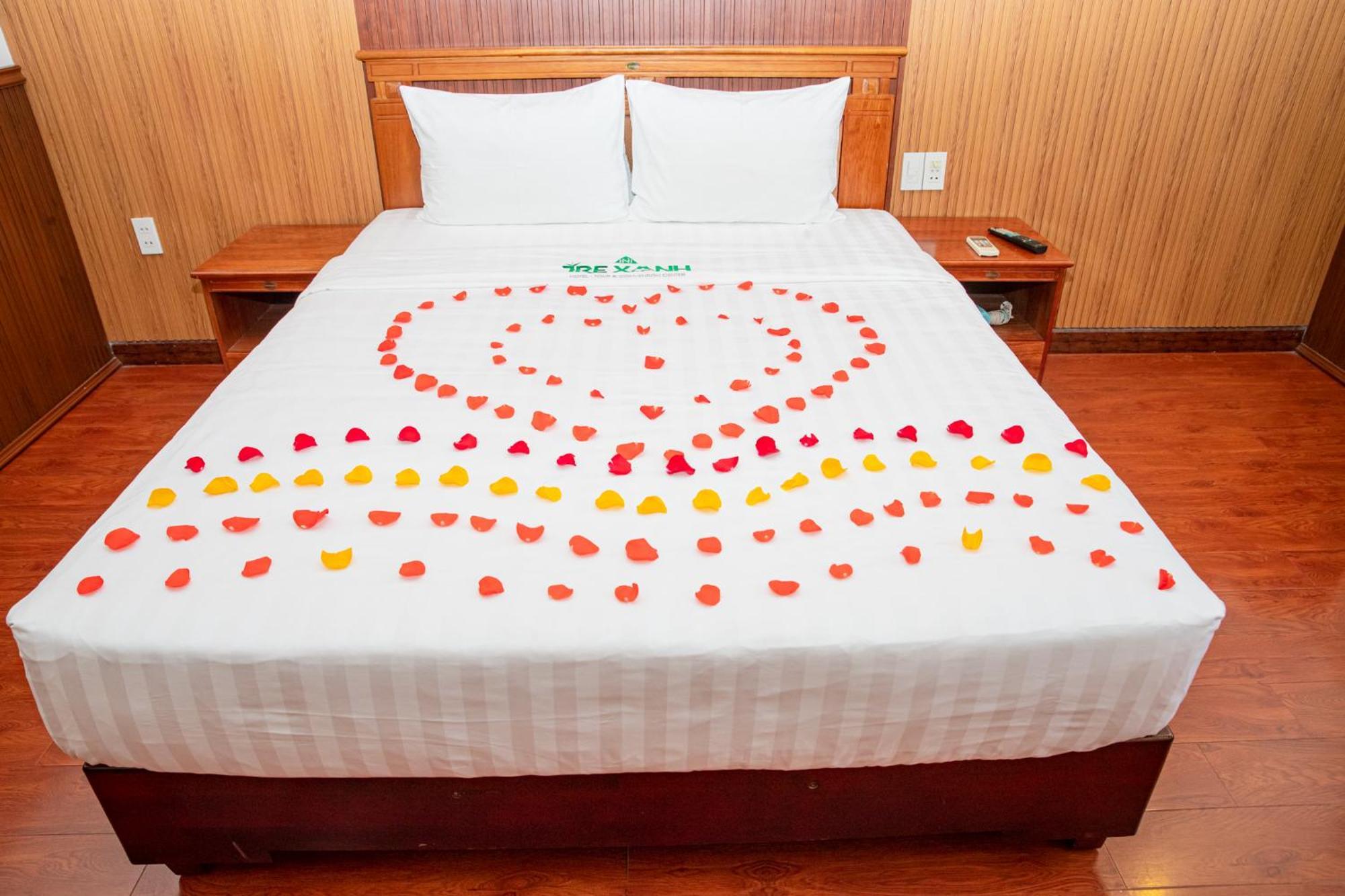 Tre Xanh Hotel Плейку Экстерьер фото