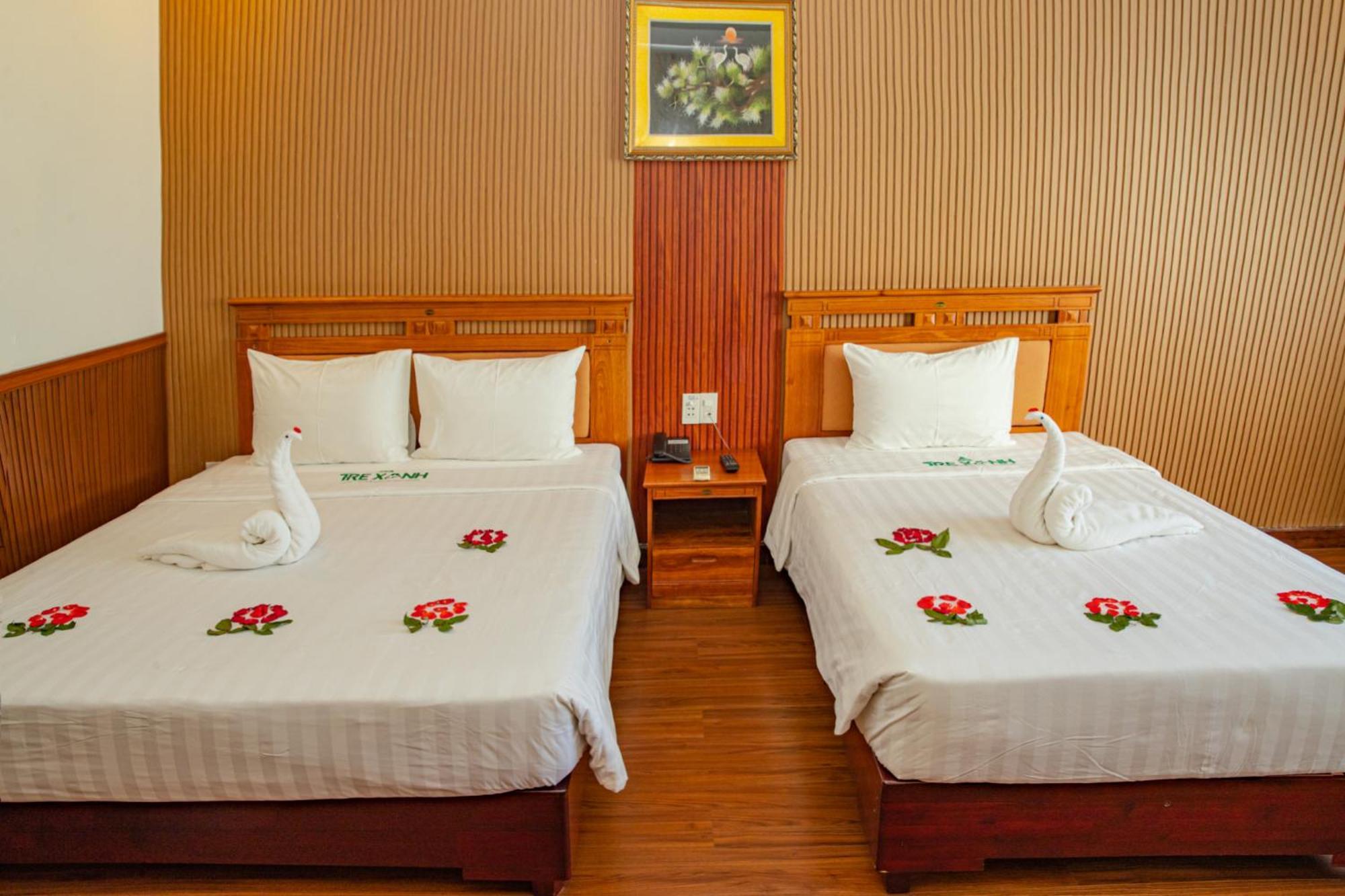 Tre Xanh Hotel Плейку Экстерьер фото