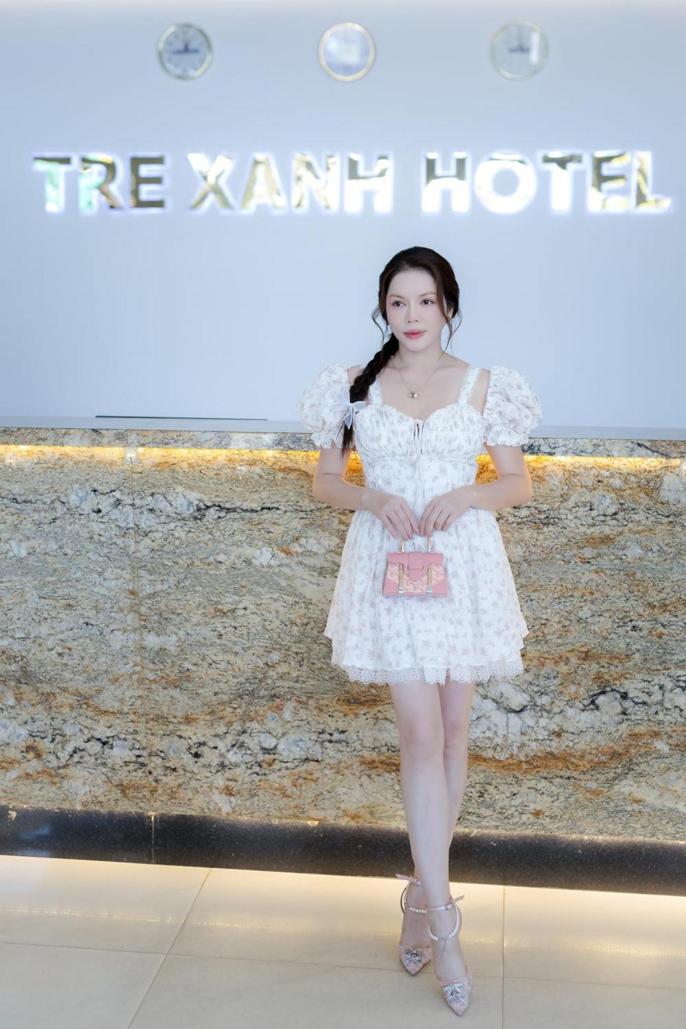 Tre Xanh Hotel Плейку Экстерьер фото